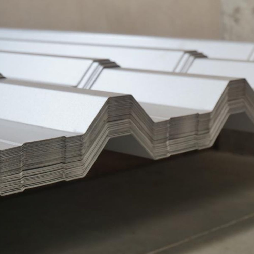 Cobertura com Telhas Galvanizadas TR-40 / 980